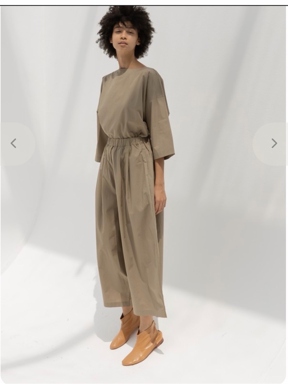 Black Crane Relaxed Boat Neck top in Clay
